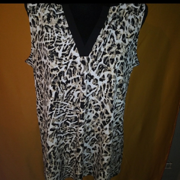 Women's bundle of 4 large tops - Picture 4 of 8